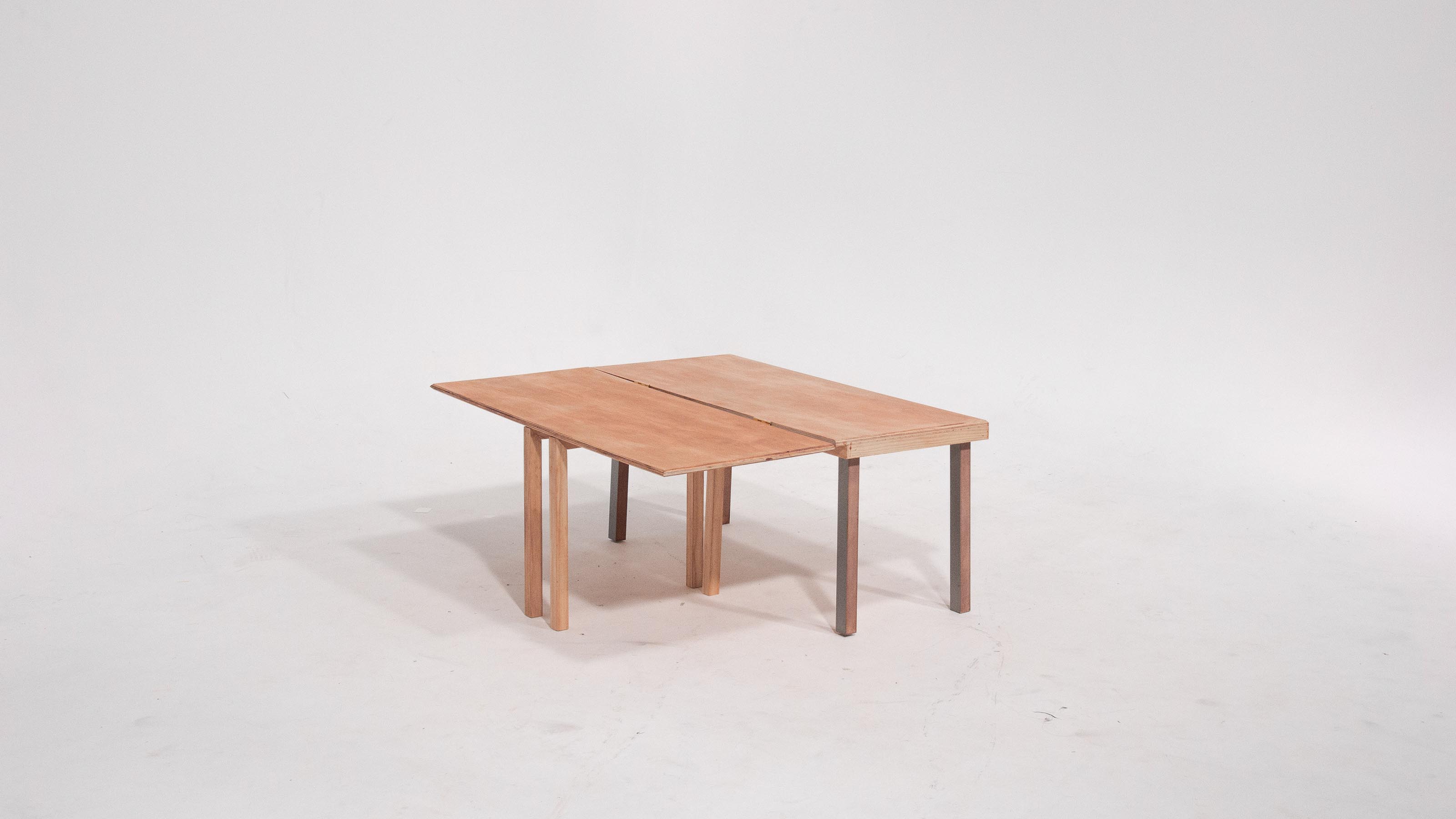 ADJUST - TABLE: designer Kasey Hillary