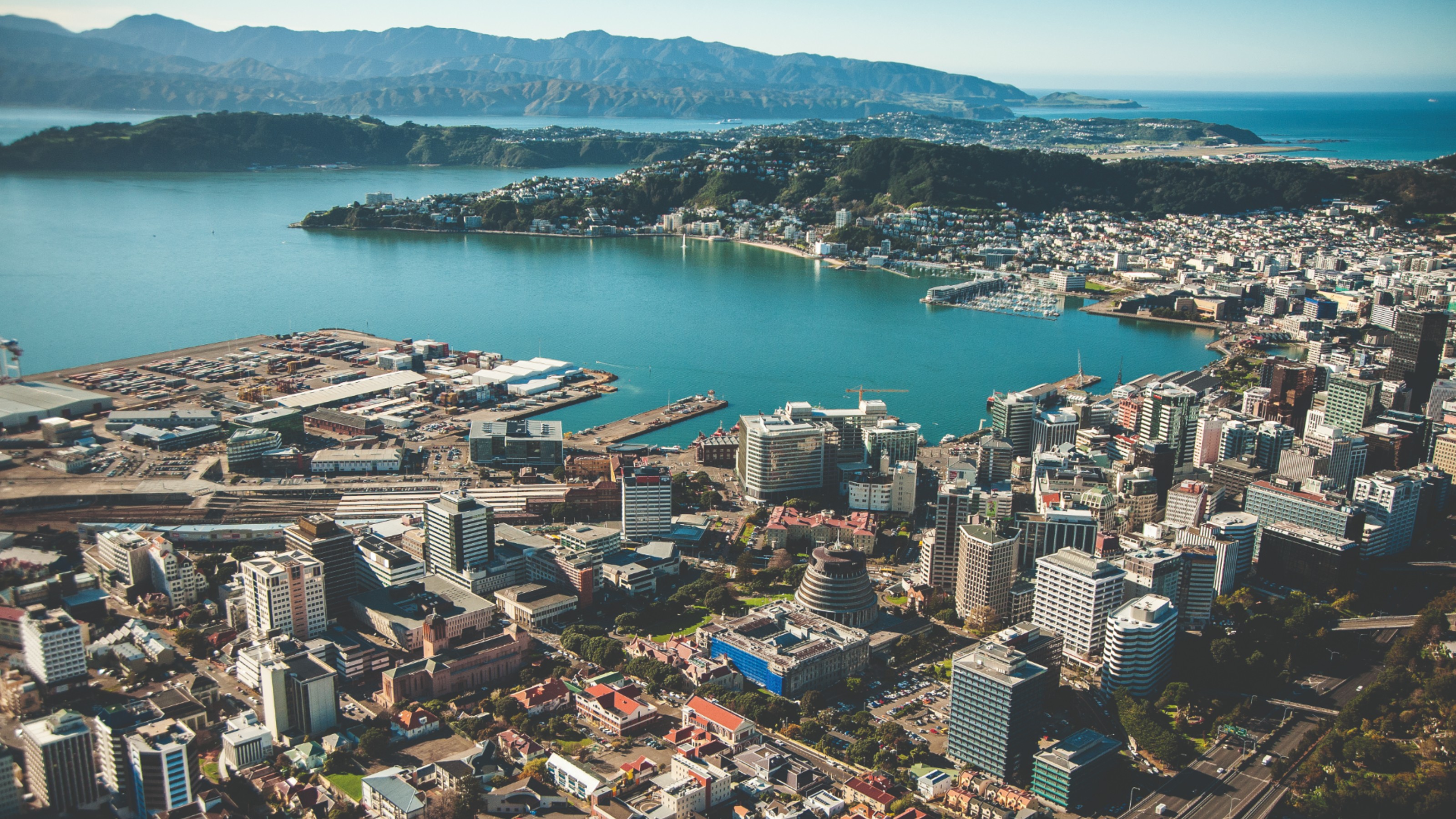 Panoramic photo of Wellington city.