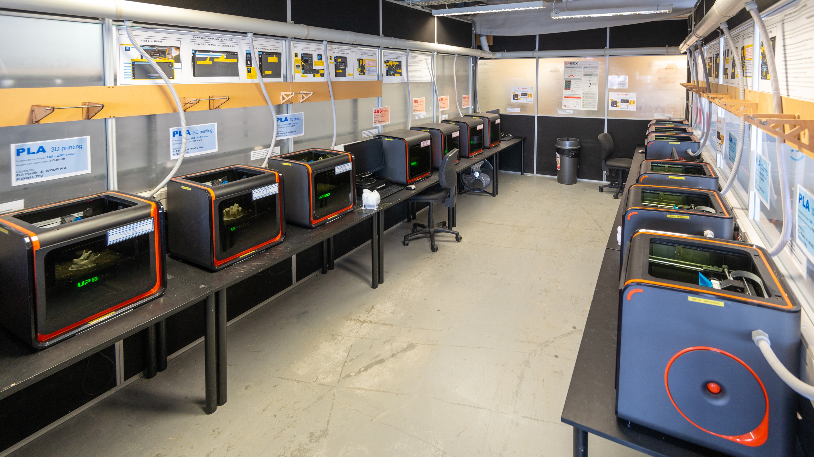 Workshop full of desktop 3D printers