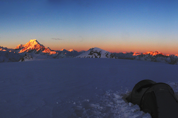 Sunset over Aoraki, Mt Cook c. Lawrence Kees 2009