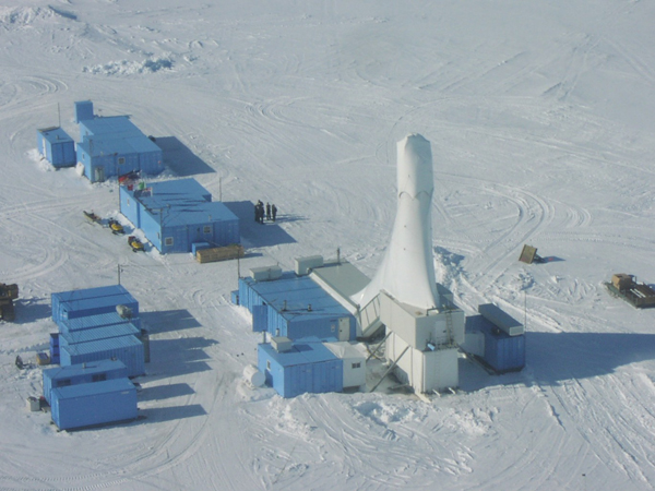 Aerial view of ANDRILL drill site c. Tim Naish 2006-2007