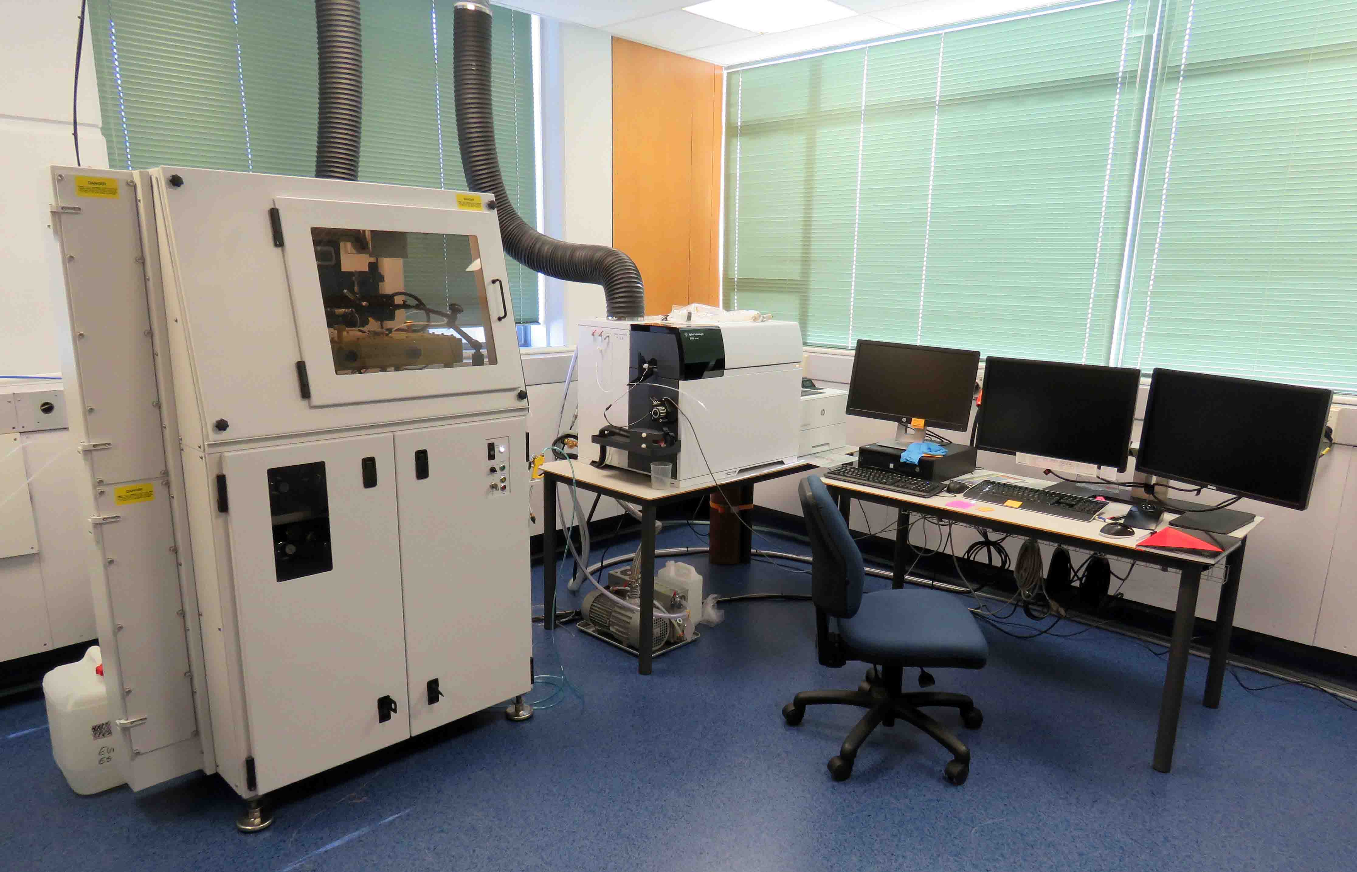 A laser in a goechemistry labratory.