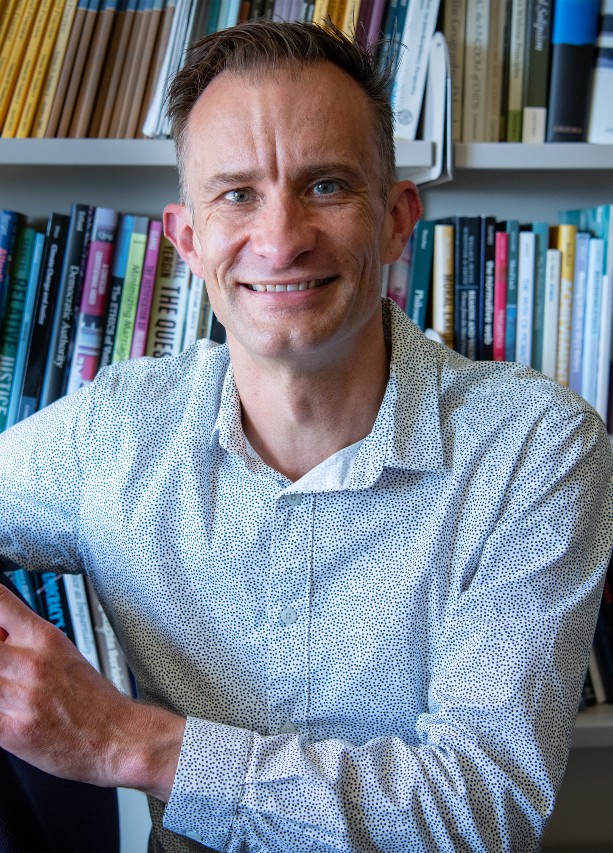 Simon Keller.jpg Simon Keller