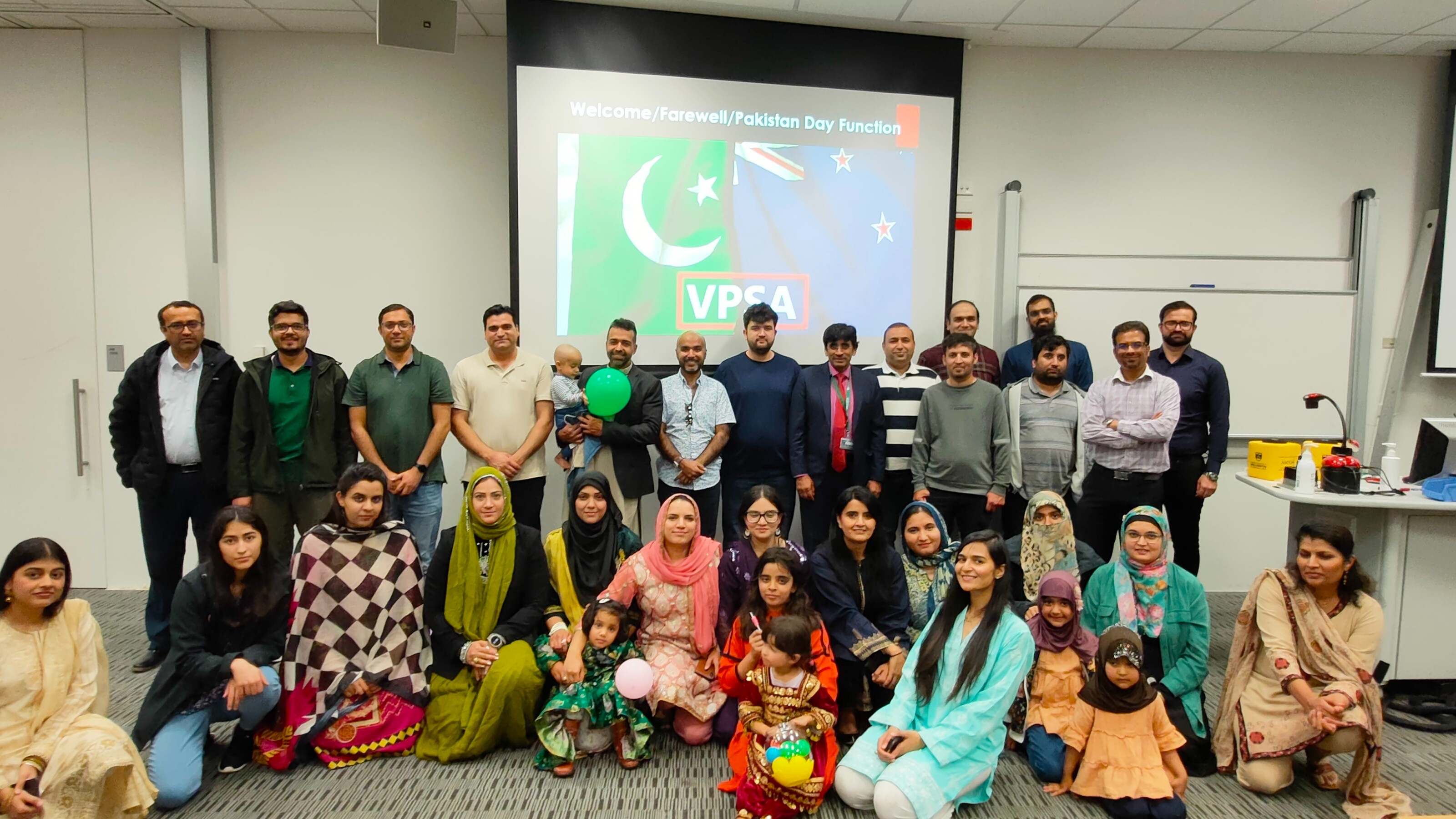 Pakistan Club Group photo in AM building