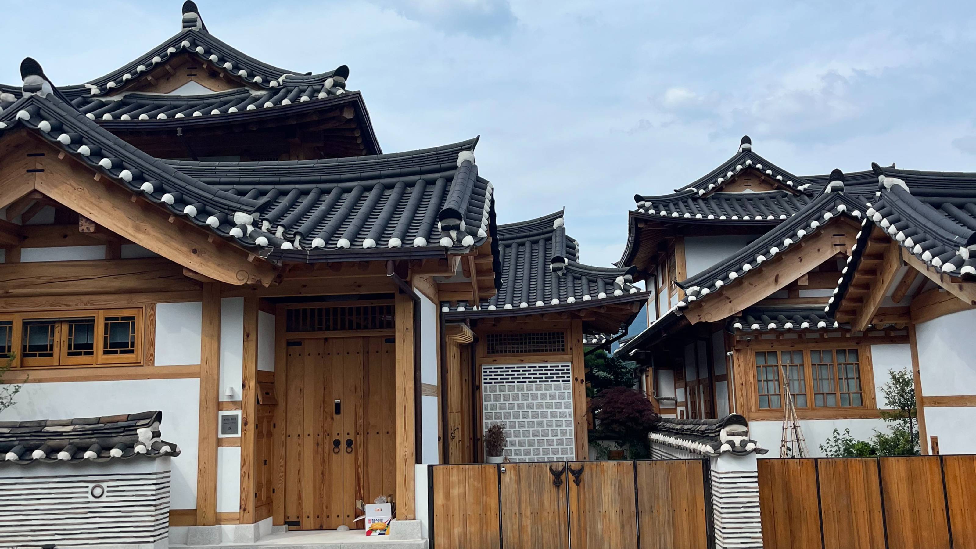 South Korea heritage buildings